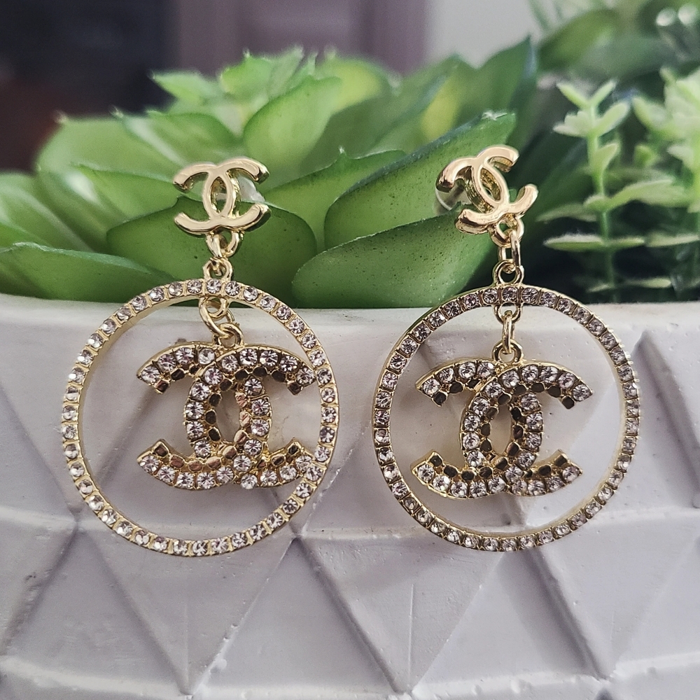 Fashion jewelery